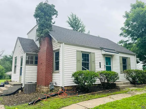 2520 SE Michigan Ave, Topeka, KS 66605