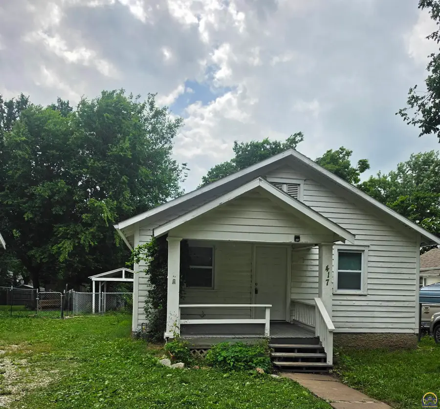 417 Elm St, Emporia, KS 66801 - #2