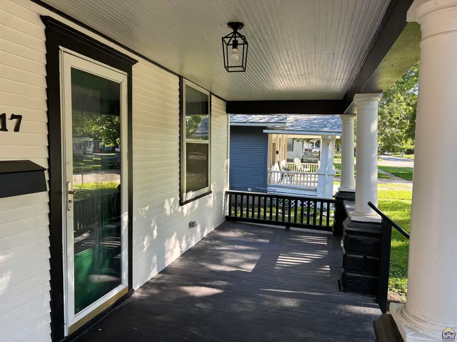 817 West St, Emporia, KS 66801 - #3