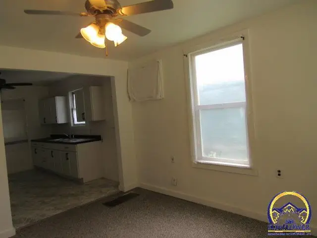 1220 NW Fillmore St, Topeka, KS 66608 - #2