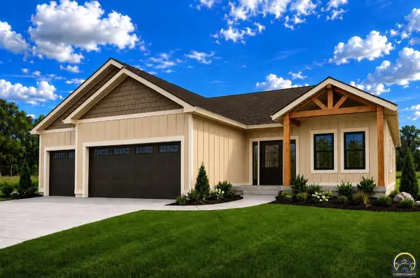 6215 SW 46th Ct, Topeka, KS 66614