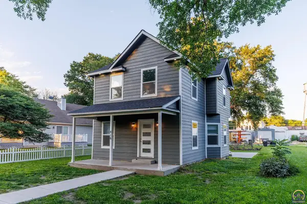 416 Navarre St, Rossville, KS 66533