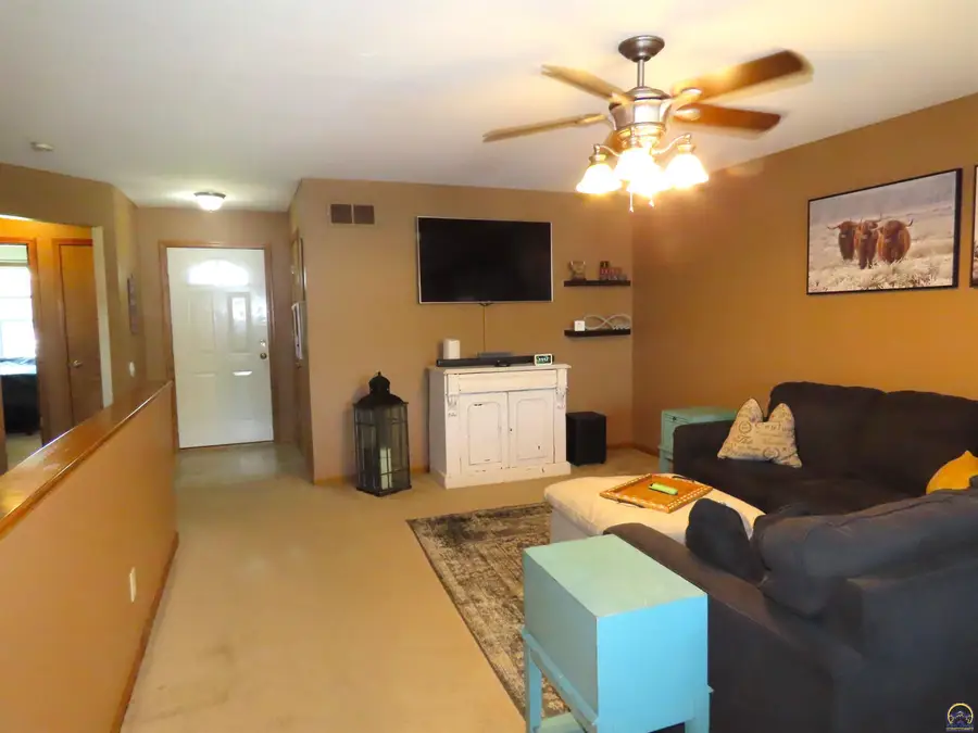3909 NW Fielding Ter, Topeka, KS 66618 - #3