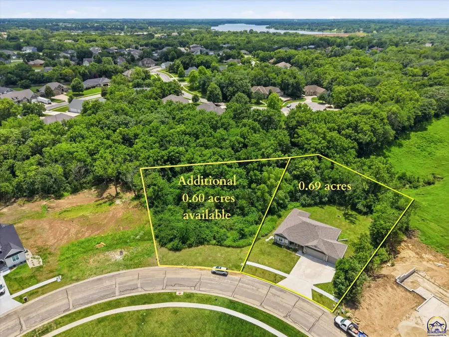 3300 SE 22nd St, Topeka, KS 66605 - #2