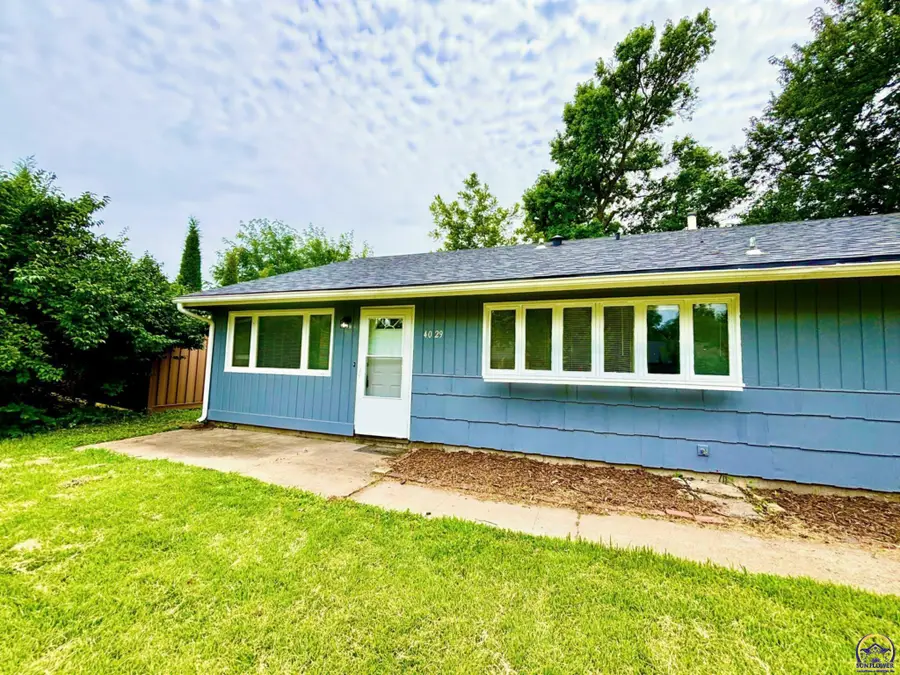 4029 SW 28th Ter, Topeka, KS 66614 - #3