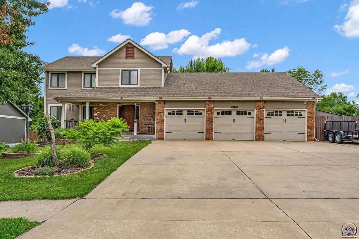 6236 SW 25th St, Topeka, KS 66614 - #1