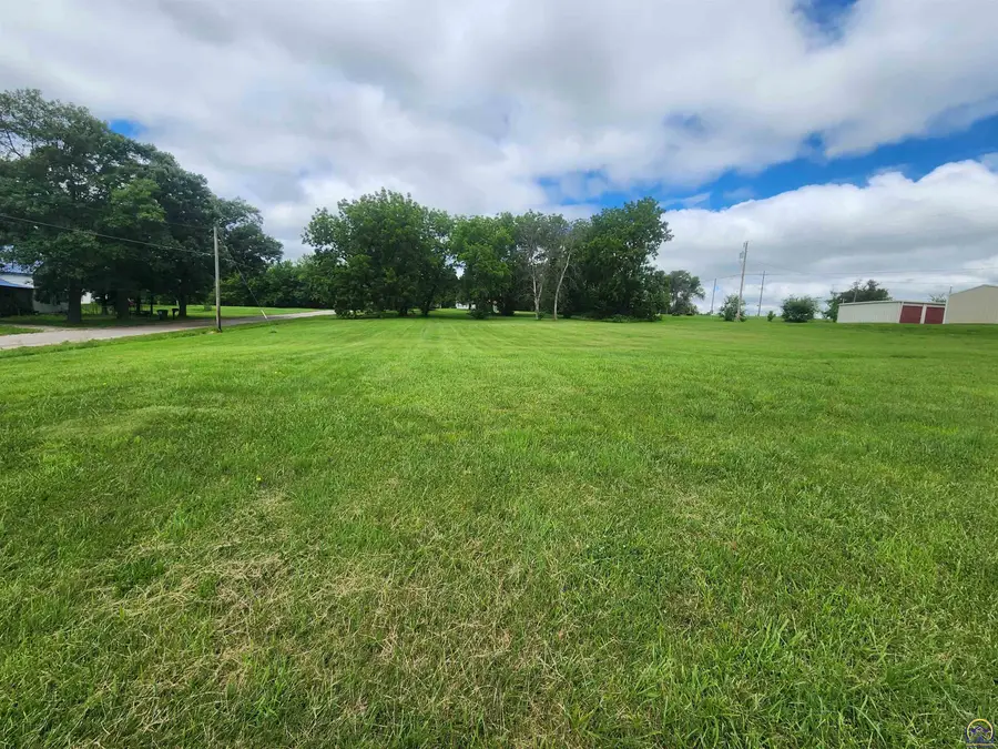 544 W 13th St, Horton, KS 66439 - #3