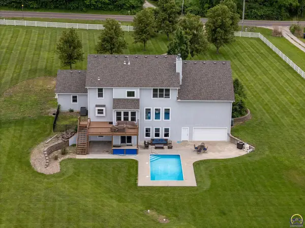 5100 SW 53rd St, Topeka, KS 66610
