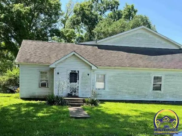 201 Kickapoo, Easton, KS 66020