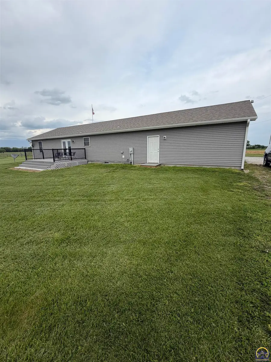 2624 Garner Rd, Lebo, KS 66856 - #2