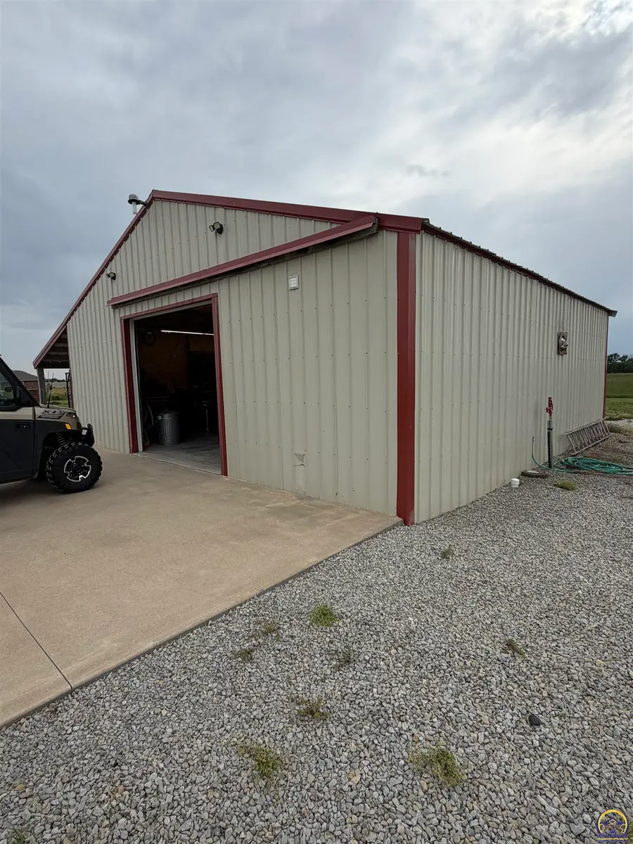 2624 Garner Rd, Lebo, KS 66856 - #3