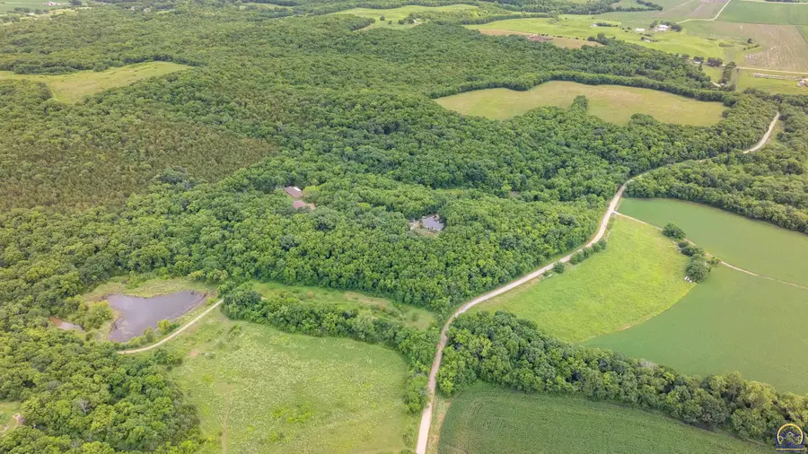1757 Robb Ln, Perry, KS 66073 - #3
