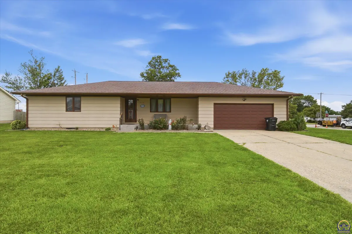 3601 SE 28th Ter, Topeka, KS 66605 - #1