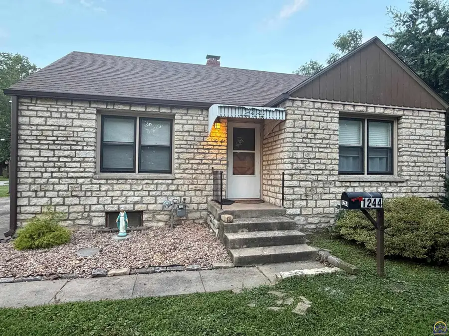 1244 NE Wabash Ave, Topeka, KS 66616 - #3