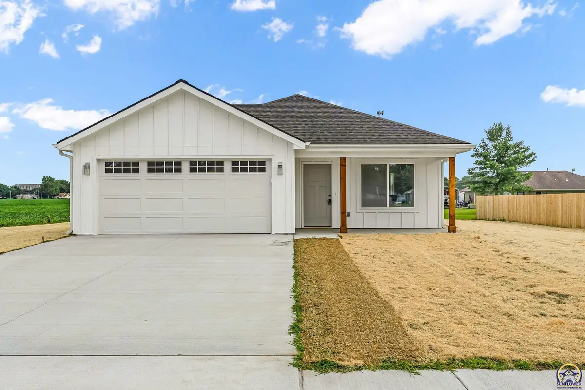1921 NW Waldo Way, Topeka, KS 66608 - #1