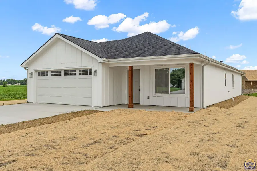 1921 NW Waldo Way, Topeka, KS 66608 - #2