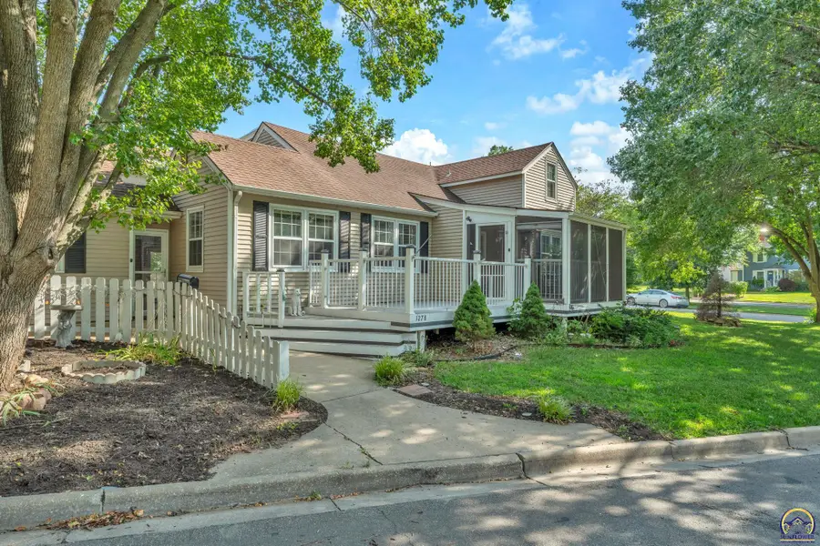 1278 SW Collins Ave, Topeka, KS 66604 - #2