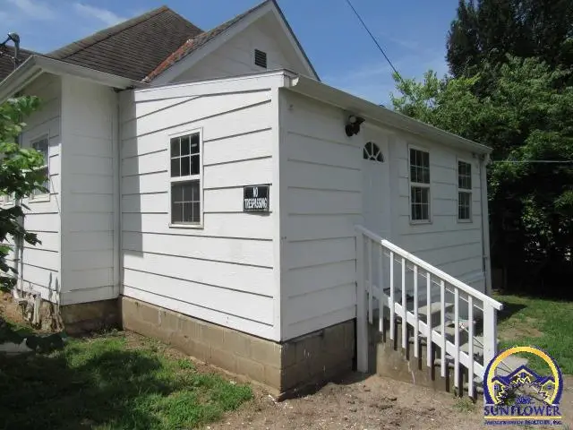 612 SW 5th St, Topeka, KS 66603 - #3