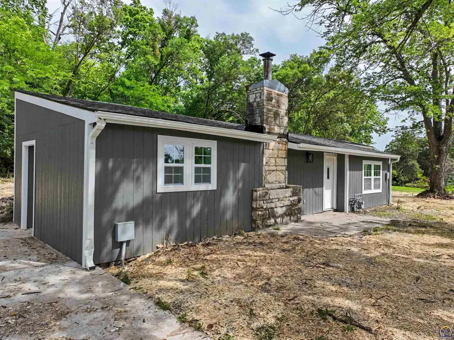 206 Grant St, Saint George, KS 66547 - #3
