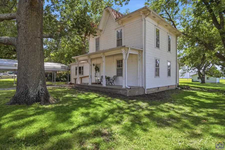 605 S 4th St #00000 S. 4th, Osage City, KS 66523 - #2