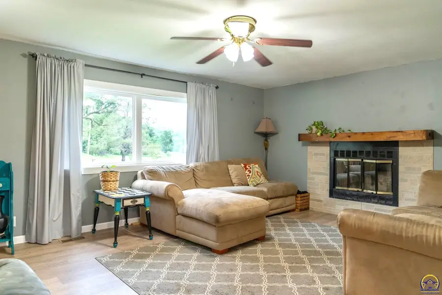 10769 X Rd, Meriden, KS 66512 - #2