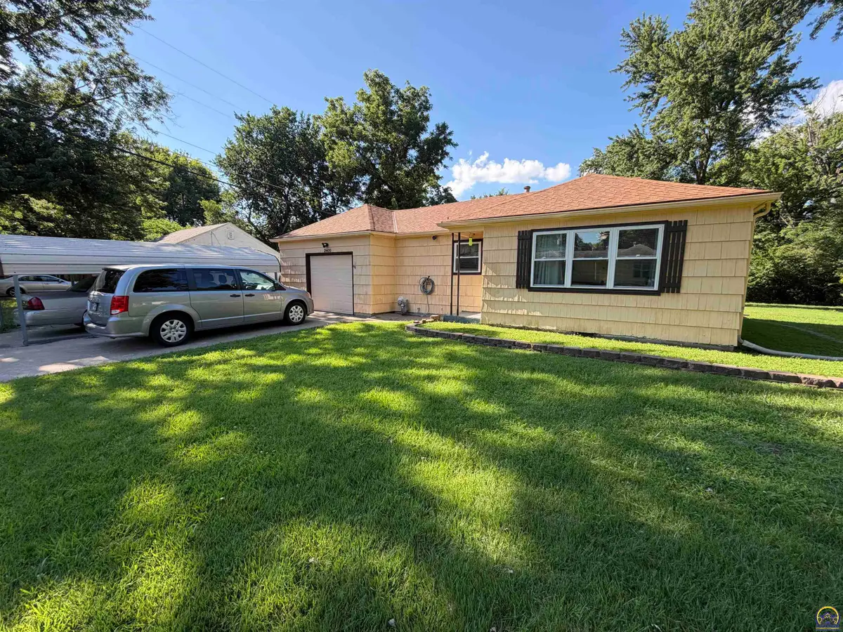 2400 SW 25th Dr, Topeka, KS 66611 - #1