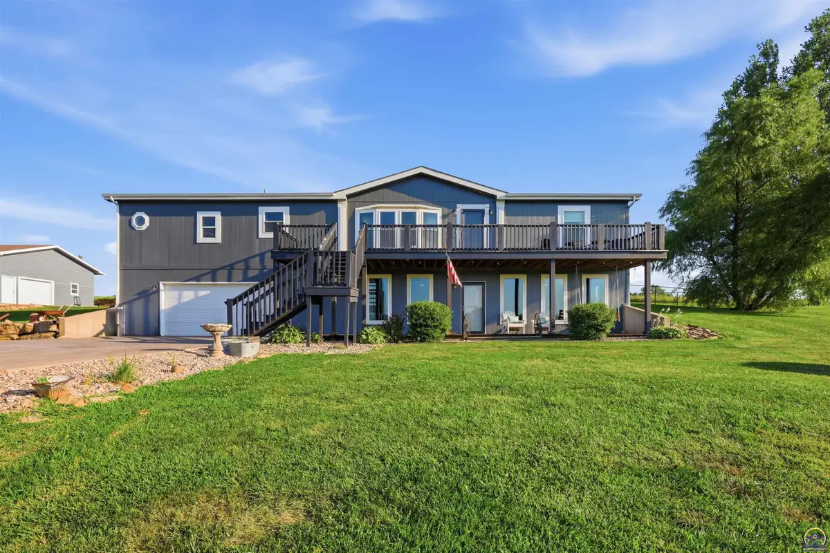 6449 NW Humphrey Rd, Topeka, KS 66618 - #1