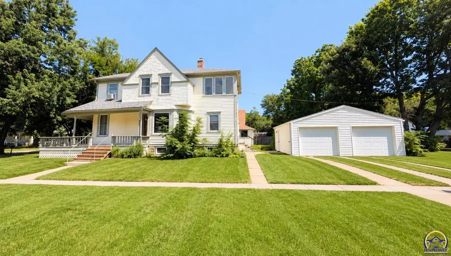 702 West St, Emporia, KS 66801 - #3