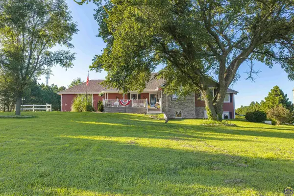 11120 SW 13th St, Topeka, KS 66615