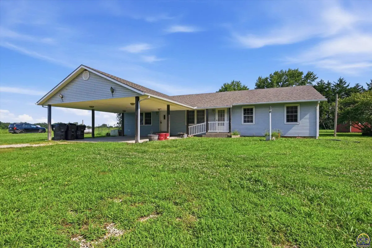7630 SW Docking Rd, Auburn, KS 66402 - #1