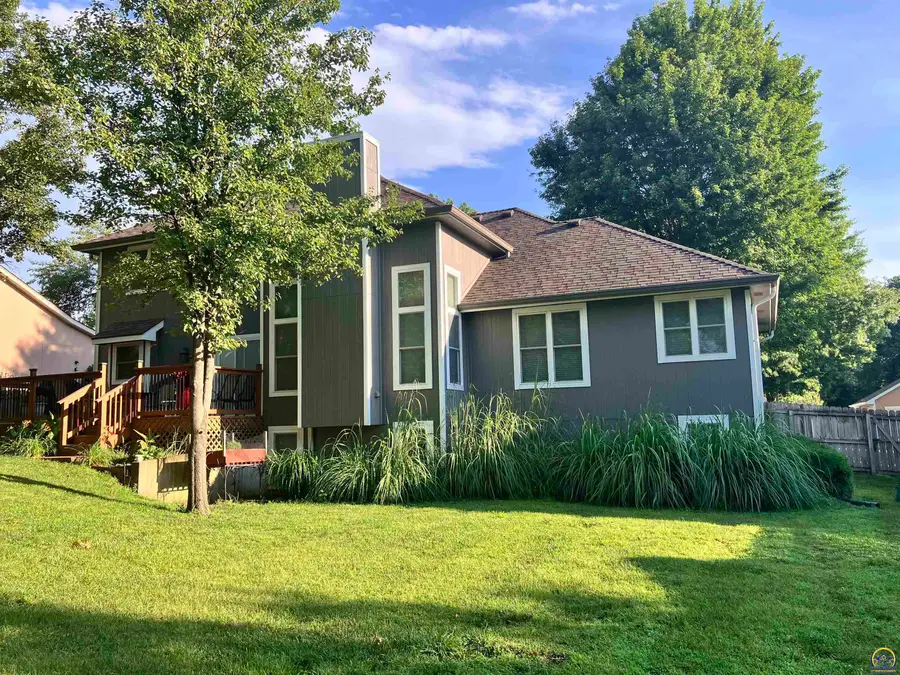 6441 SW Golf View Dr, Topeka, KS 66614 - #3