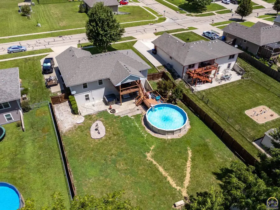 4103 SE 23rd Ter, Tecumseh, KS 66542 - #2