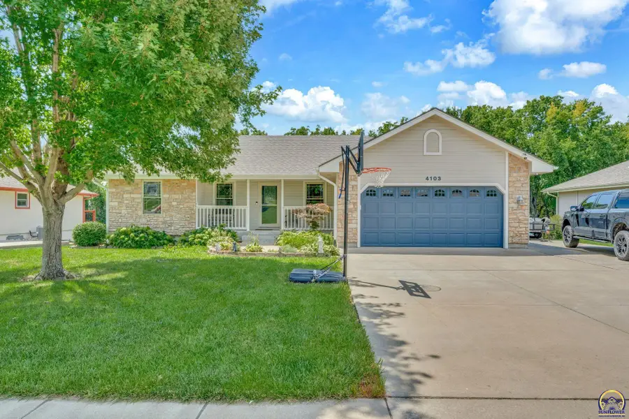 4103 SE 23rd Ter, Tecumseh, KS 66542 - #3