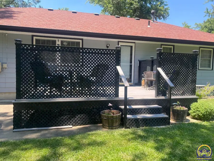 309 N 4th St, Saint Marys, KS 66536 - #2
