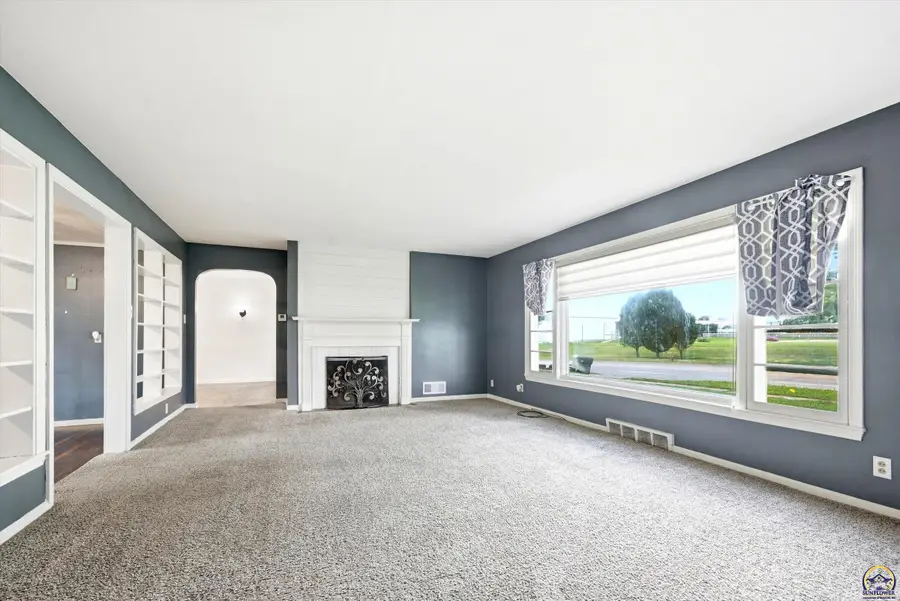 1625 SW 21st St, Topeka, KS 66611 - #3