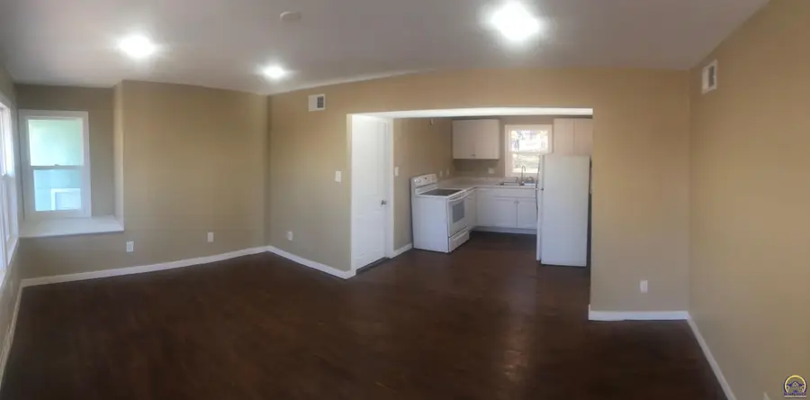 2800/2802 SE Massachusetts Ave, Topeka, KS 66605 - #3