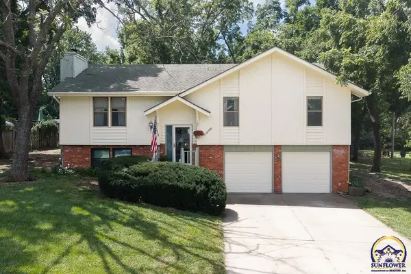 4649 SE 26th Ter, Topeka, KS 66605