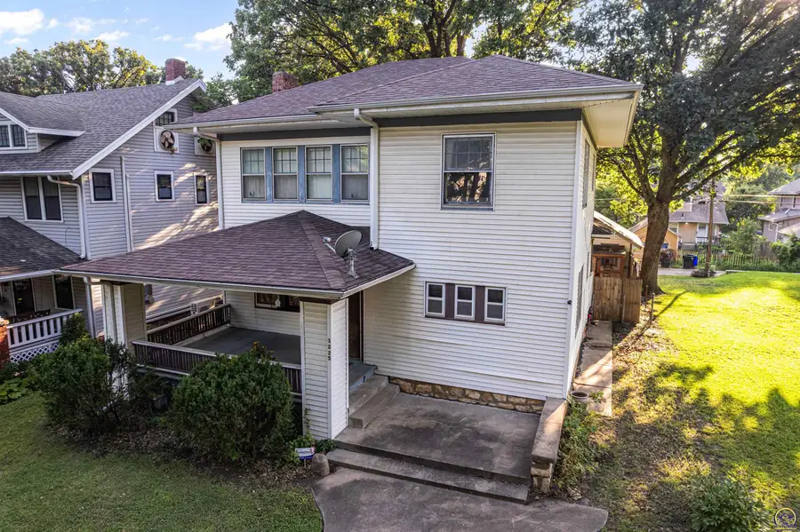 1225 SW College Ave, Topeka, KS 66604 - #3