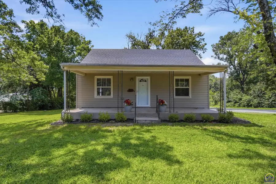 3823 NW Topeka Blvd, Topeka, KS 66617 - #2