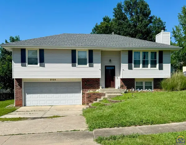2134 SE 38th Cir, Topeka, KS 66609