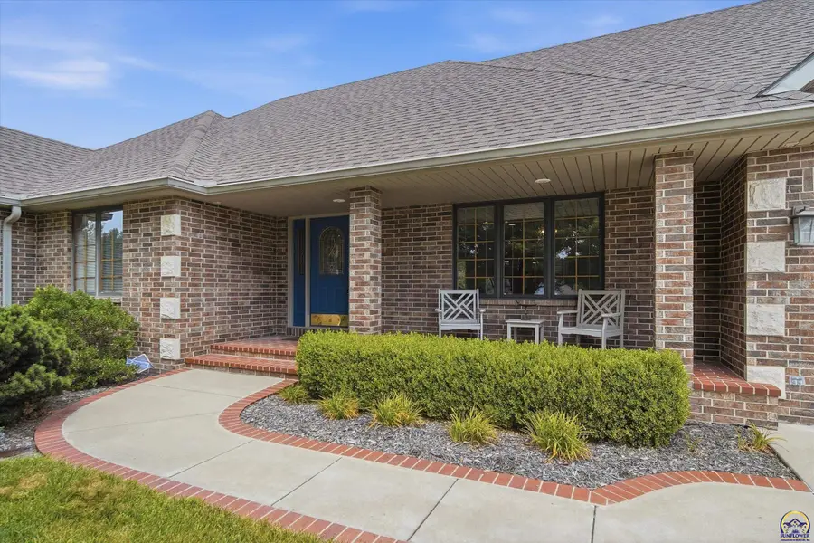 3224 NW 34th St, Topeka, KS 66618 - #3