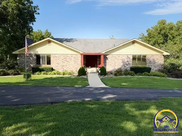 6257 West Lake Rd #6261 West Lake Rd and 00, Ozawkie, KS 66070 - #2