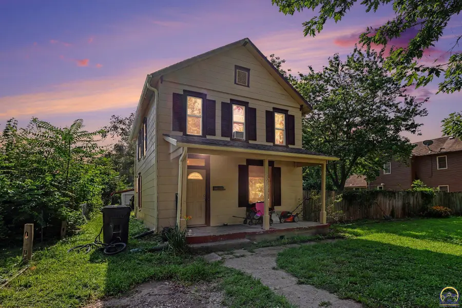 1228 NE Winfield Ave, Topeka, KS 66616 - #2
