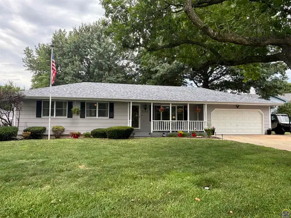 2207 Birch Rd, Emporia, KS 66801