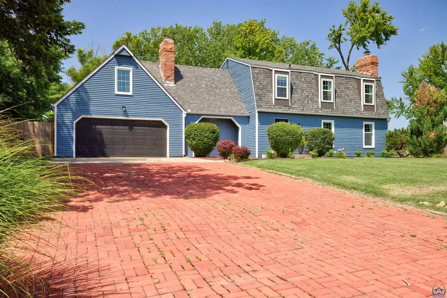 3949 SW Parlington Rd, Topeka, KS 66610 - #2