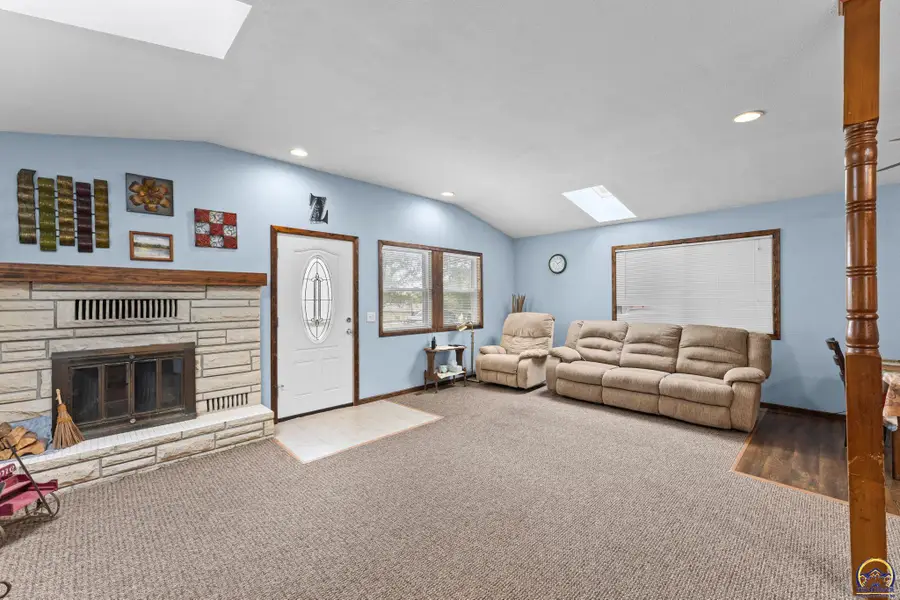 21261 N Sail A Way Dr, Overbrook, KS 66524 - #3