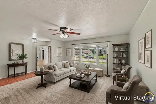 5408 SW 12th Ter, Topeka, KS 66604