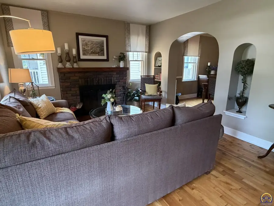 1425 SW Collins Ave, Topeka, KS 66604 - #3