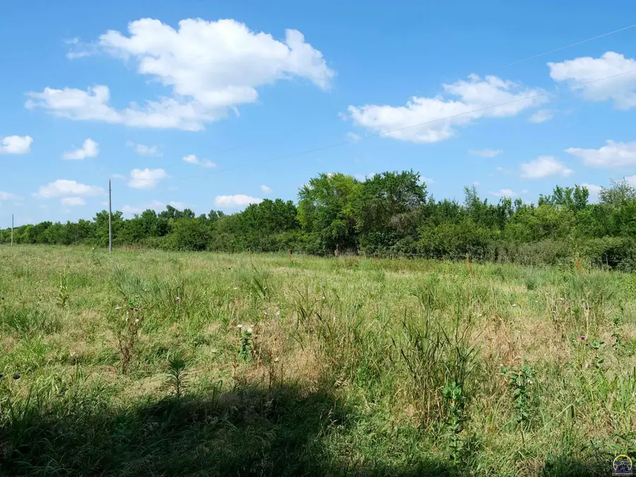 00000 NW Jennings Rd, Topeka, KS 66618 - #2