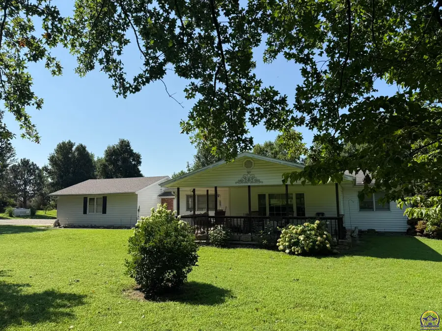 9321 NW 40th St, Silver Lake, KS 66539 - #3